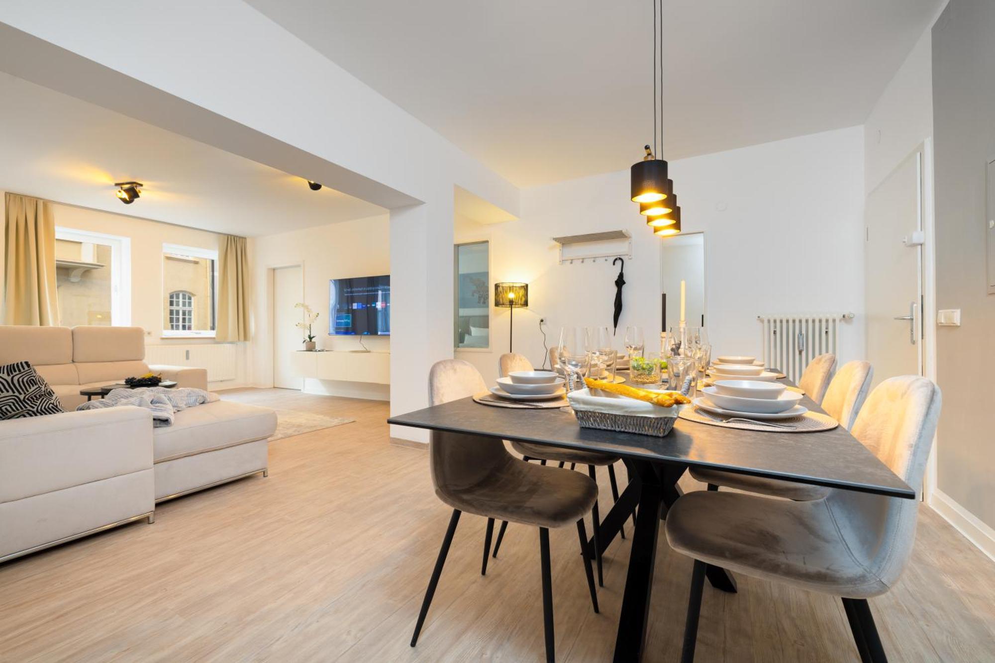 Primero City-Loftdomizil Innenstadt 84Qm Mit Grosser Gemeinschaftsterrasse Augsburg Bagian luar foto